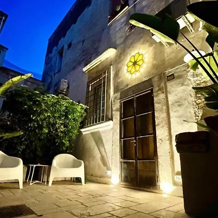 Apartamento Casa Dahlia *
