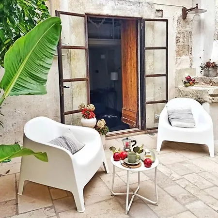 Casa Dahlia *